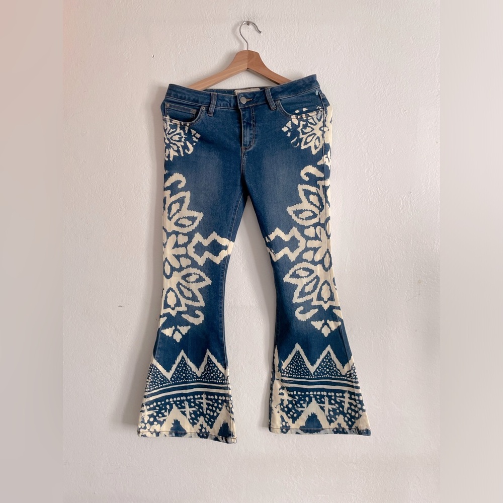 FREE PEOPLE Dominica Boho Bleach Print Flare Jeans